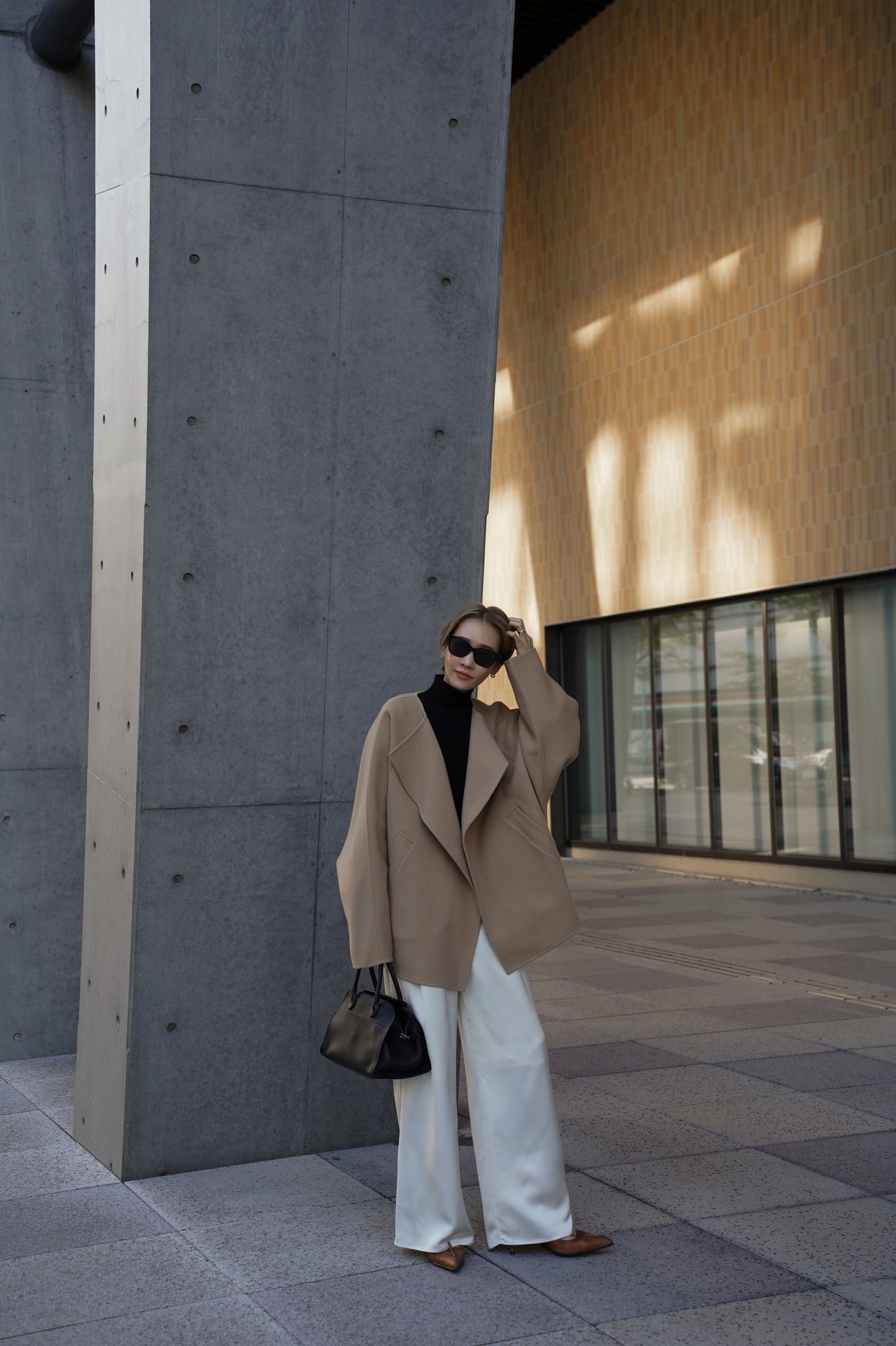 【予約販売1月下旬配送】SUPER140ショートリバーコート【BEIGE】