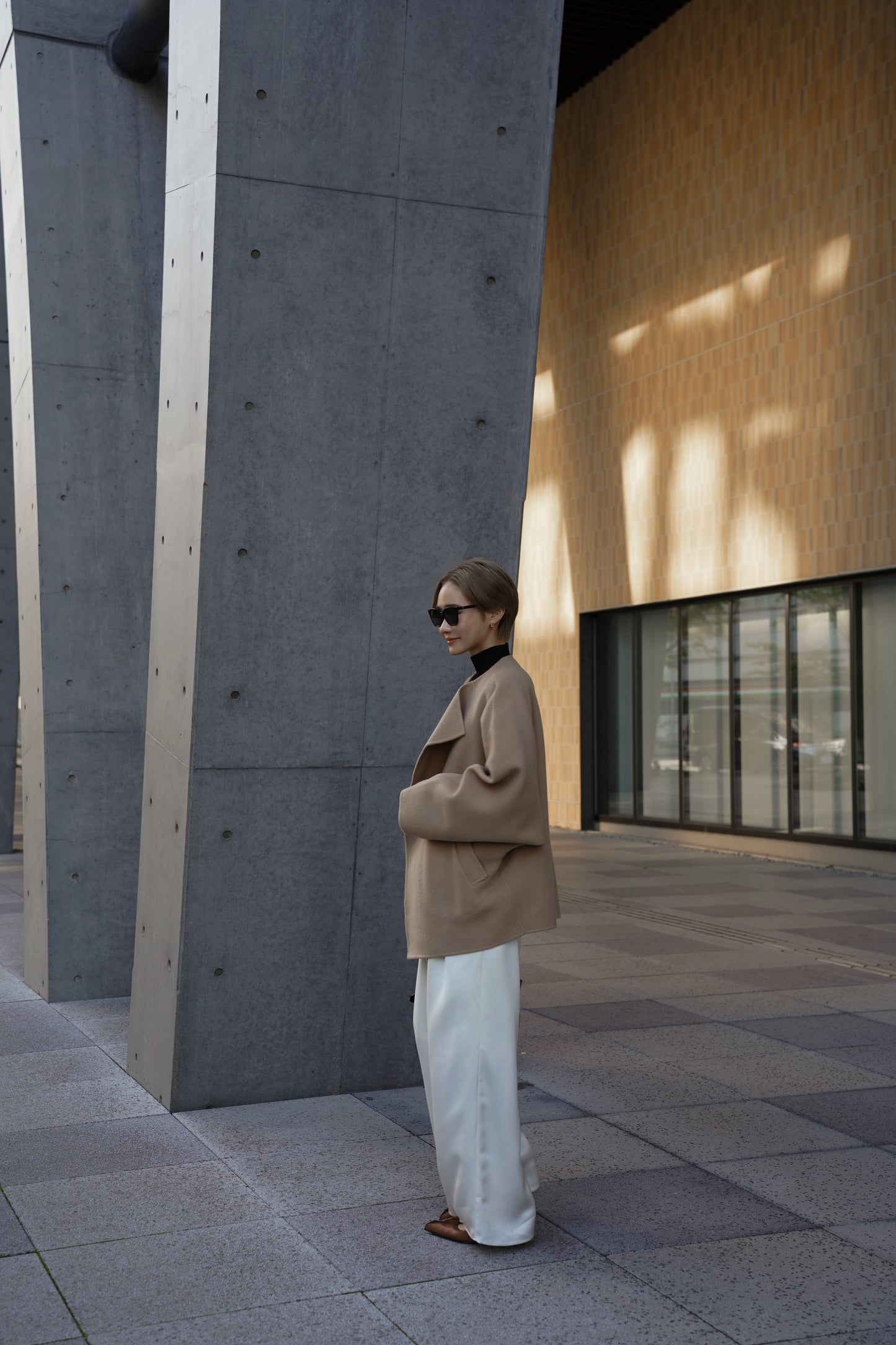 【予約販売1月下旬配送】SUPER140ショートリバーコート【BEIGE】