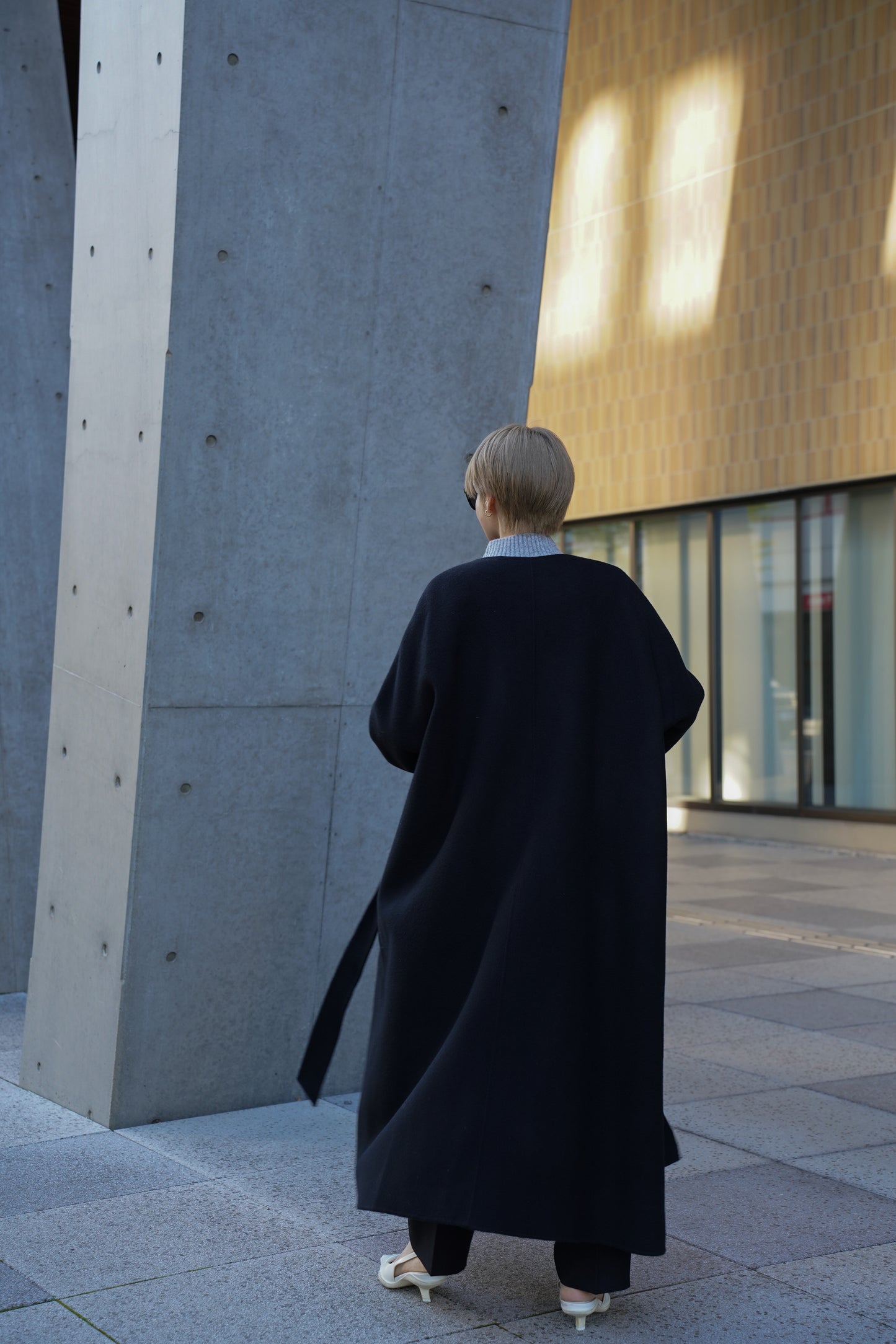 【予約販売1月下旬配送】 SUPER140ロングリバーコート【BLACK】